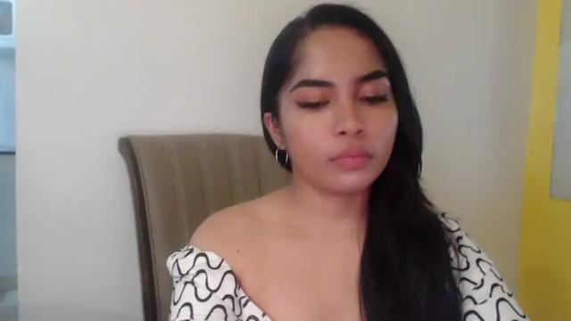 Image 3 of amariahholly Stream on Chaturbate on 20 months ago