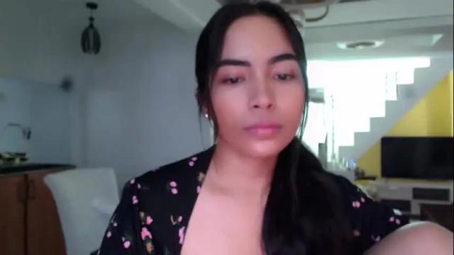 Image 12 of amariahholly Stream on Chaturbate on 2 months ago