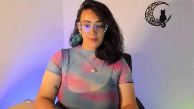 Thumbnail 1, amaryllis_vizcaya's Stream at Chaturbate, 23 hours ago
