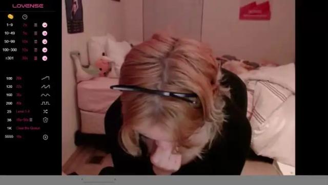 Thumbnail 2, amateuroras's Stream at Chaturbate, 16 months ago