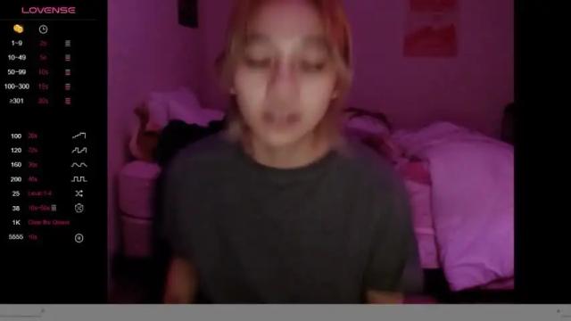 Thumbnail 1, amateuroras's Stream at Chaturbate, 16 months ago