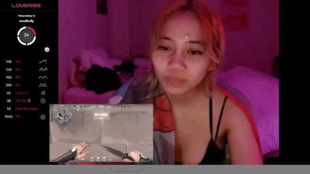 Image 11 of amateuroras Stream on Chaturbate on 16 months ago