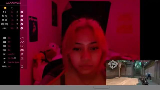 Image 7 of amateuroras Stream on Chaturbate on 16 months ago