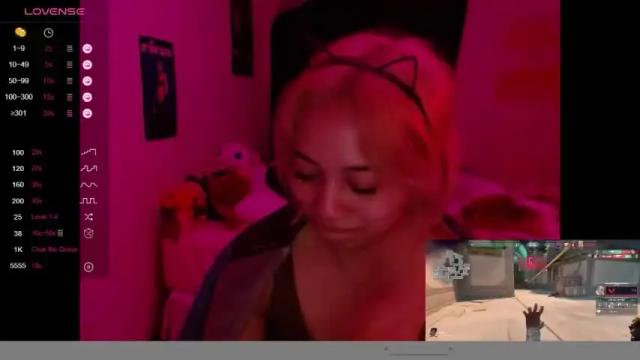 Image 8 of amateuroras Stream on Chaturbate on 16 months ago