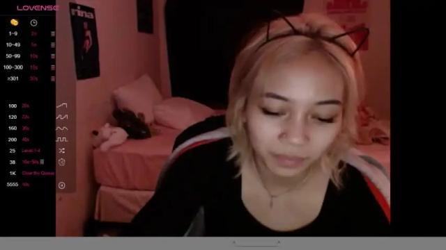 Image 10 of amateuroras Stream on Chaturbate on 15 months ago