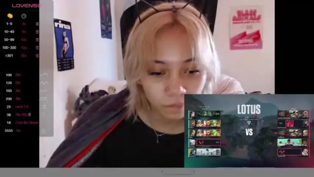 Image 3 of amateuroras Stream on Chaturbate on 15 months ago