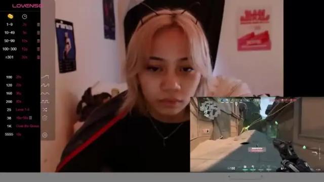 Image 8 of amateuroras Stream on Chaturbate on 15 months ago