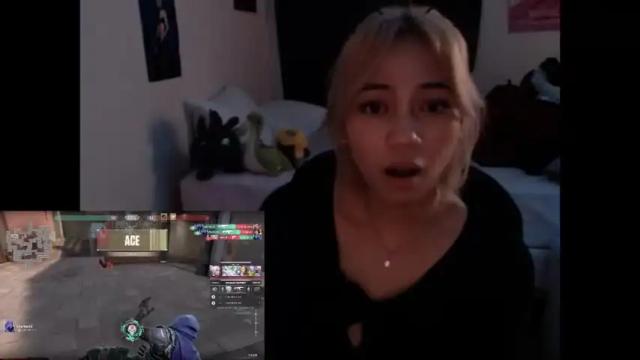 Image 12 of amateuroras Stream on Chaturbate on 15 months ago