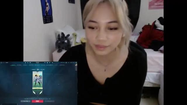 Image 4 of amateuroras Stream on Chaturbate on 15 months ago