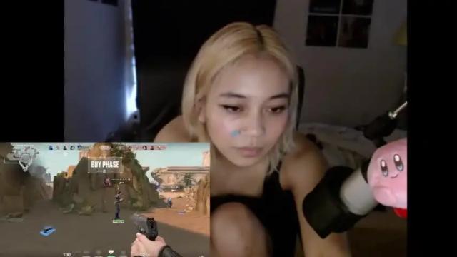 Image 3 of amateuroras Stream on Chaturbate on 13 months ago