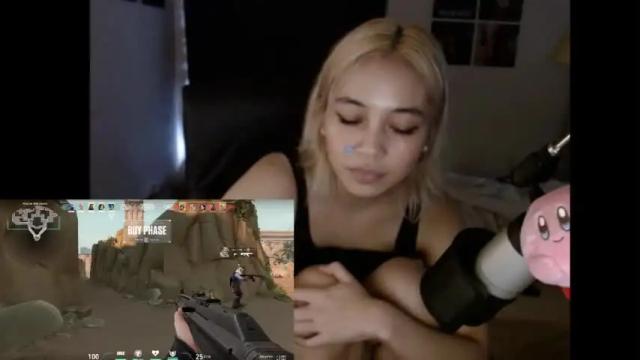Image 6 of amateuroras Stream on Chaturbate on 13 months ago