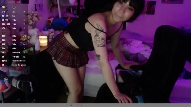 Thumbnail 2, amateuroras's Stream at Chaturbate, 1 month ago