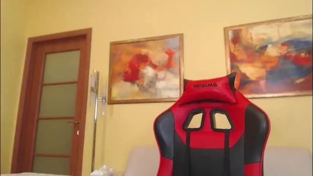 Image 3 of amazing_agness Stream on Chaturbate on 2 months ago