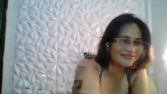 Image 7 of amazing_angel22 Stream on Chaturbate on 16 months ago