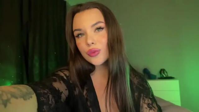 Image 6 of amazing_michelle Stream on Chaturbate on 19 months ago