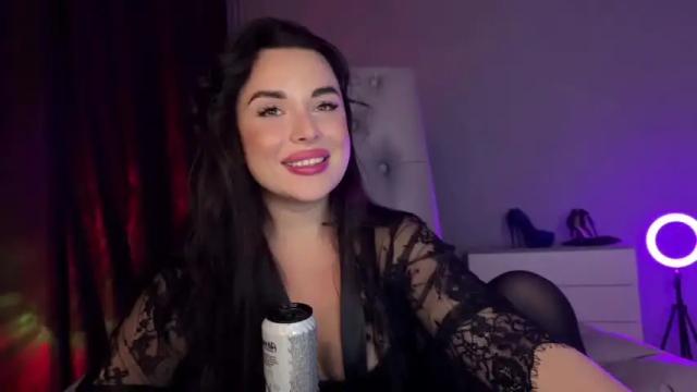 Image 6 of amazing_michelle Stream on Chaturbate on 19 months ago