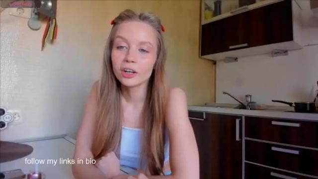 Image 11 of amazing_roxana Stream on Chaturbate on 4 months ago