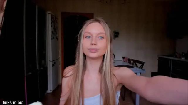 Thumbnail 1, amazing_roxana's Stream at Chaturbate, 3 months ago