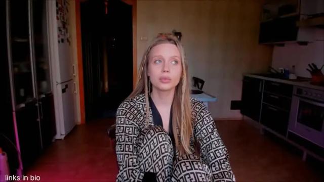 Image 6 of amazing_roxana Stream on Chaturbate on 3 months ago