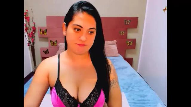 Image 12 of amazingeyes92x Stream on Chaturbate on 15 months ago