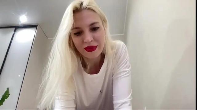 Image 7 of amazingkelly Stream on Chaturbate on 1 month ago