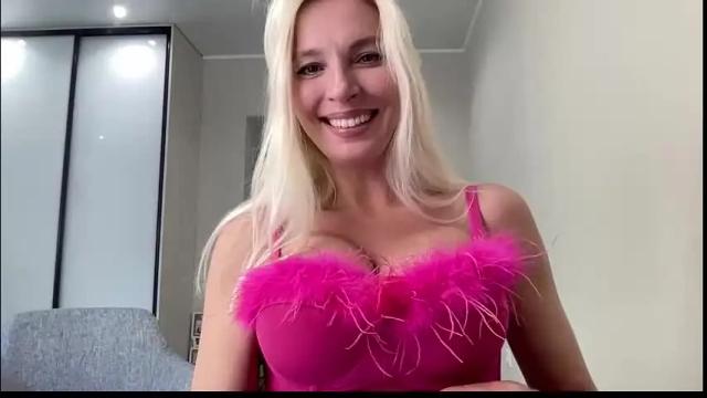 Thumbnail 1, amazingkelly's Stream at Chaturbate, 2 months ago