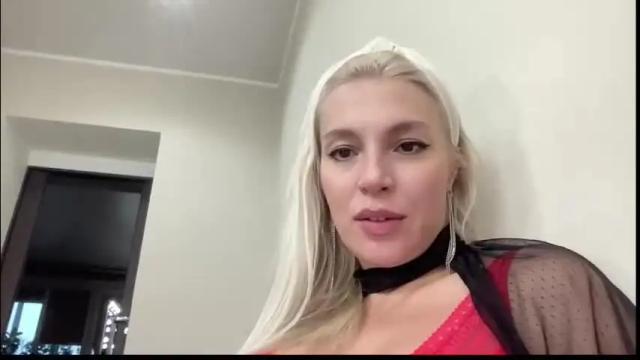Image 2 of amazingkelly Stream on Chaturbate on 1 month ago