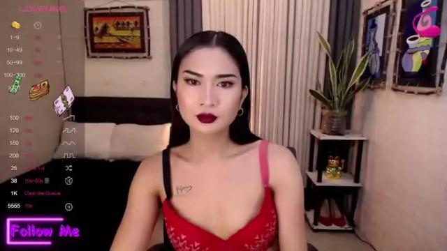Image 7 of amazingtsbigcockx Stream on Chaturbate on 14 months ago