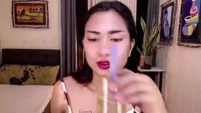 Image 7 of amazingtsbigcockx Stream on Chaturbate on 13 months ago