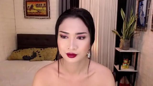 Image 7 of amazingtsbigcockx Stream on Chaturbate on 15 months ago