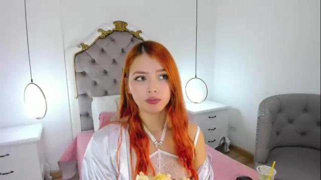 Image 3 of ambar_adamss Stream on Chaturbate on 1 month ago