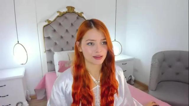 Image 7 of ambar_adamss Stream on Chaturbate on 1 month ago