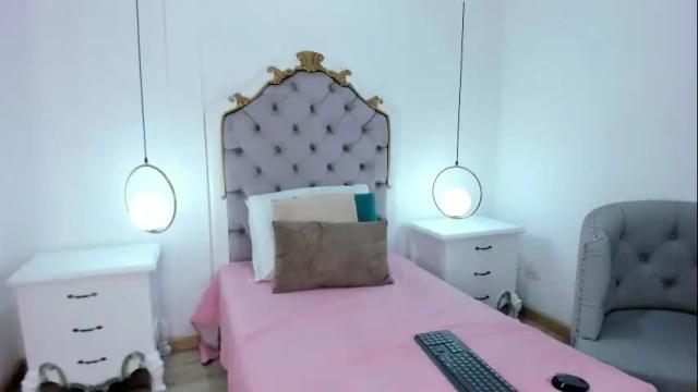 Image 10 of ambar_adamss Stream on Chaturbate on 1 month ago