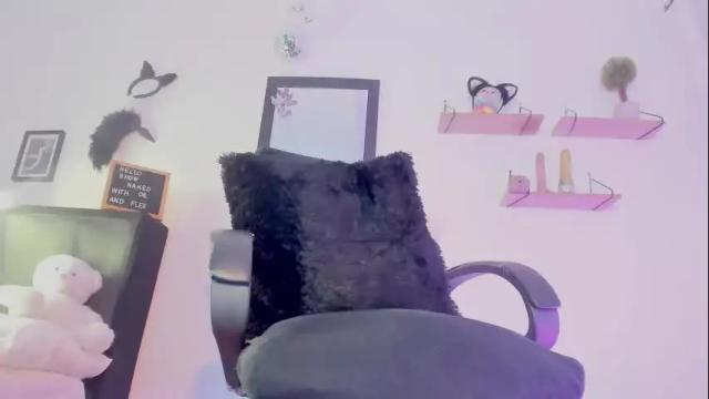 Image 12 of ambar_fitness88 Stream on Chaturbate on 27 days ago