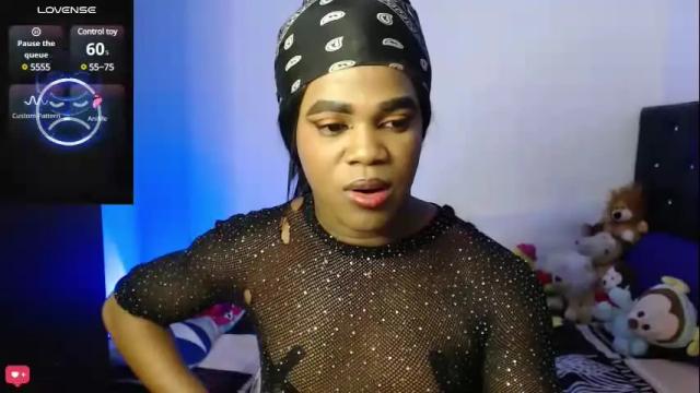Image 2 of ambar_gil_ Stream on Chaturbate on 1 month ago