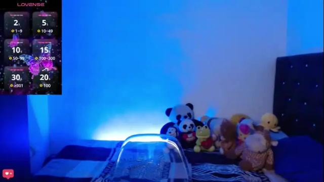 Image 10 of ambar_gil_ Stream on Chaturbate on 1 month ago