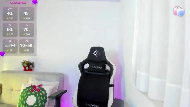 Image 12 of ambar_wells Stream on Chaturbate on 28 days ago