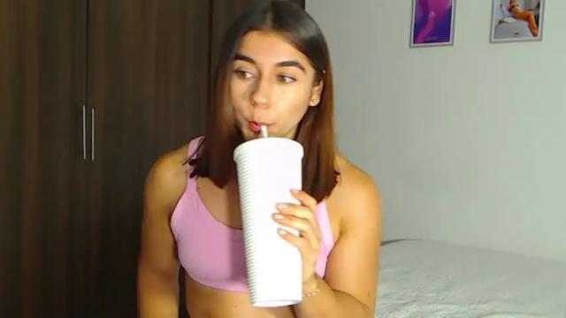 Image 7 of ambarhill Stream on Chaturbate on 17 months ago