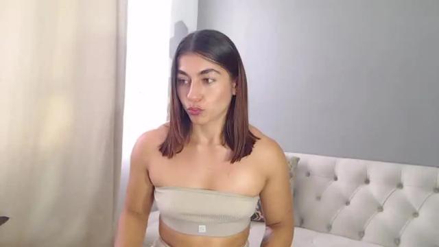 Image 10 of ambarhill Stream on Chaturbate on 16 months ago