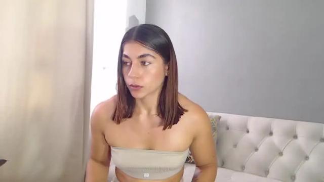 Image 11 of ambarhill Stream on Chaturbate on 16 months ago