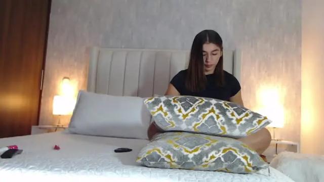 Image 8 of ambarhill Stream on Chaturbate on 14 months ago