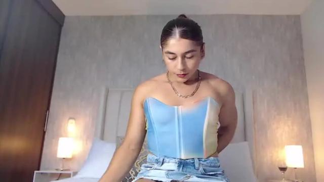 Image 10 of ambarhill Stream on Chaturbate on 13 months ago