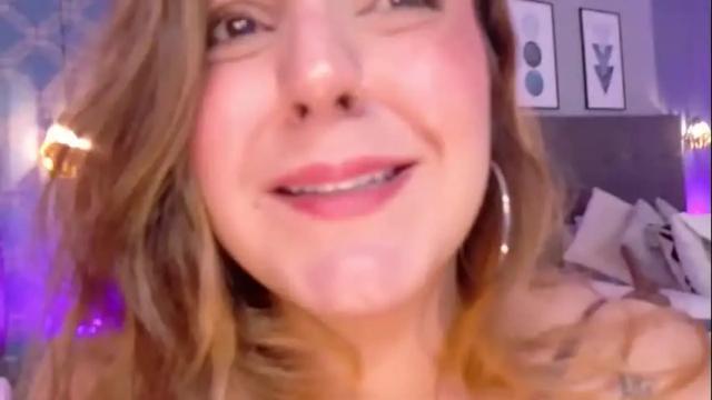 Image 8 of ambarroberts Stream on Chaturbate on 1 month ago