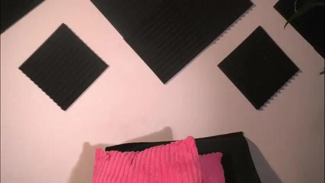 Image 3 of ambeer_rousess Stream on Chaturbate on 1 month ago