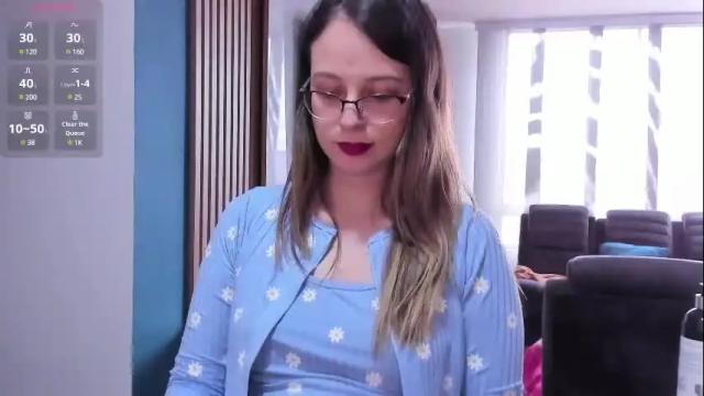 Image 6 of ambeerrwood_ Stream on Chaturbate on 16 days ago