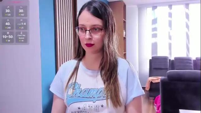 Image 12 of ambeerrwood_ Stream on Chaturbate on 10 days ago