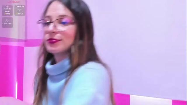 Image 12 of ambeerrwood_ Stream on Chaturbate on 8 days ago