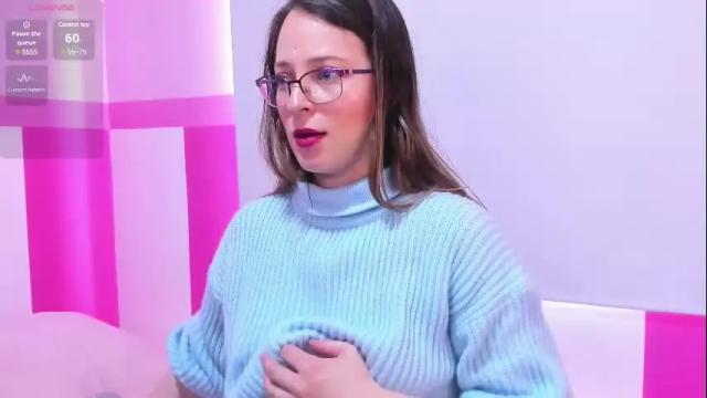 Image 2 of ambeerrwood_ Stream on Chaturbate on 8 days ago