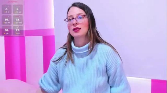 Image 4 of ambeerrwood_ Stream on Chaturbate on 8 days ago