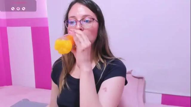 Image 10 of ambeerrwood_ Stream on Chaturbate on 3 days ago